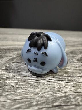 Disney | Tsum Tsum: Winnie the Pooh: Eeyore - Collectible Vinyl Mini Figure